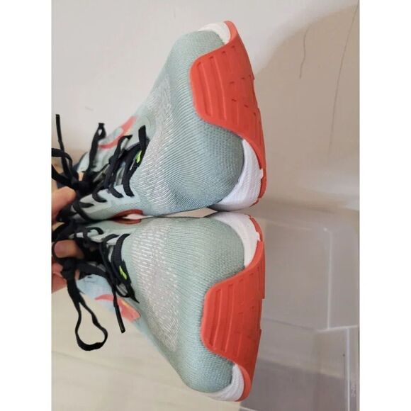 Size 11 - Brooks Launch 9 Blue Surf Cherry Tomato - Picture 5 of 12